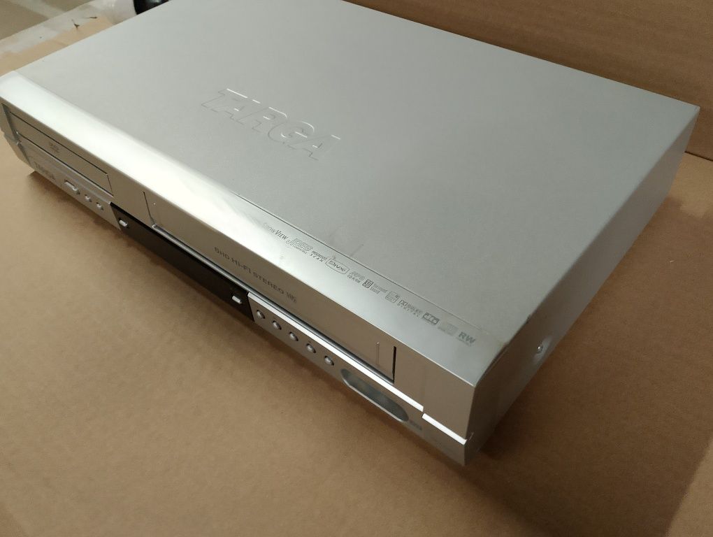 Magnetowid DVD combo targa DPV-5200x