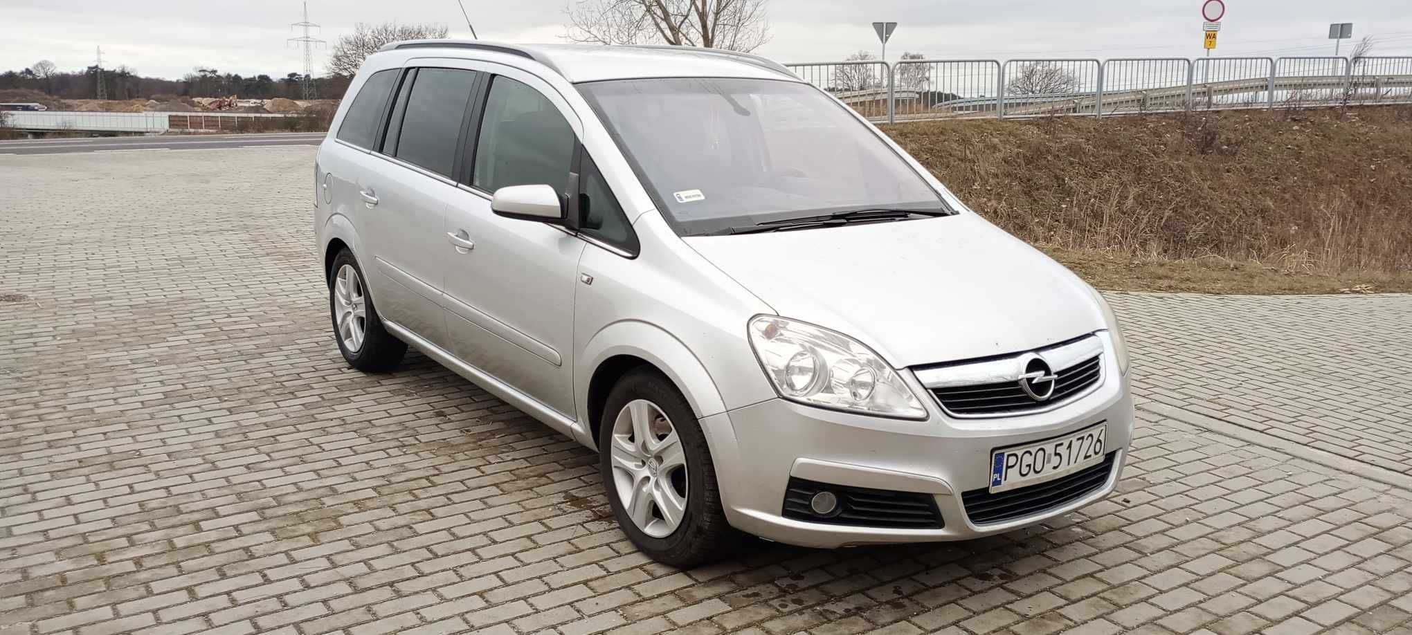 Opel Zafira 2006r 7-osób 1,9 cdti 120km 322k km klima ok opłaty ważne