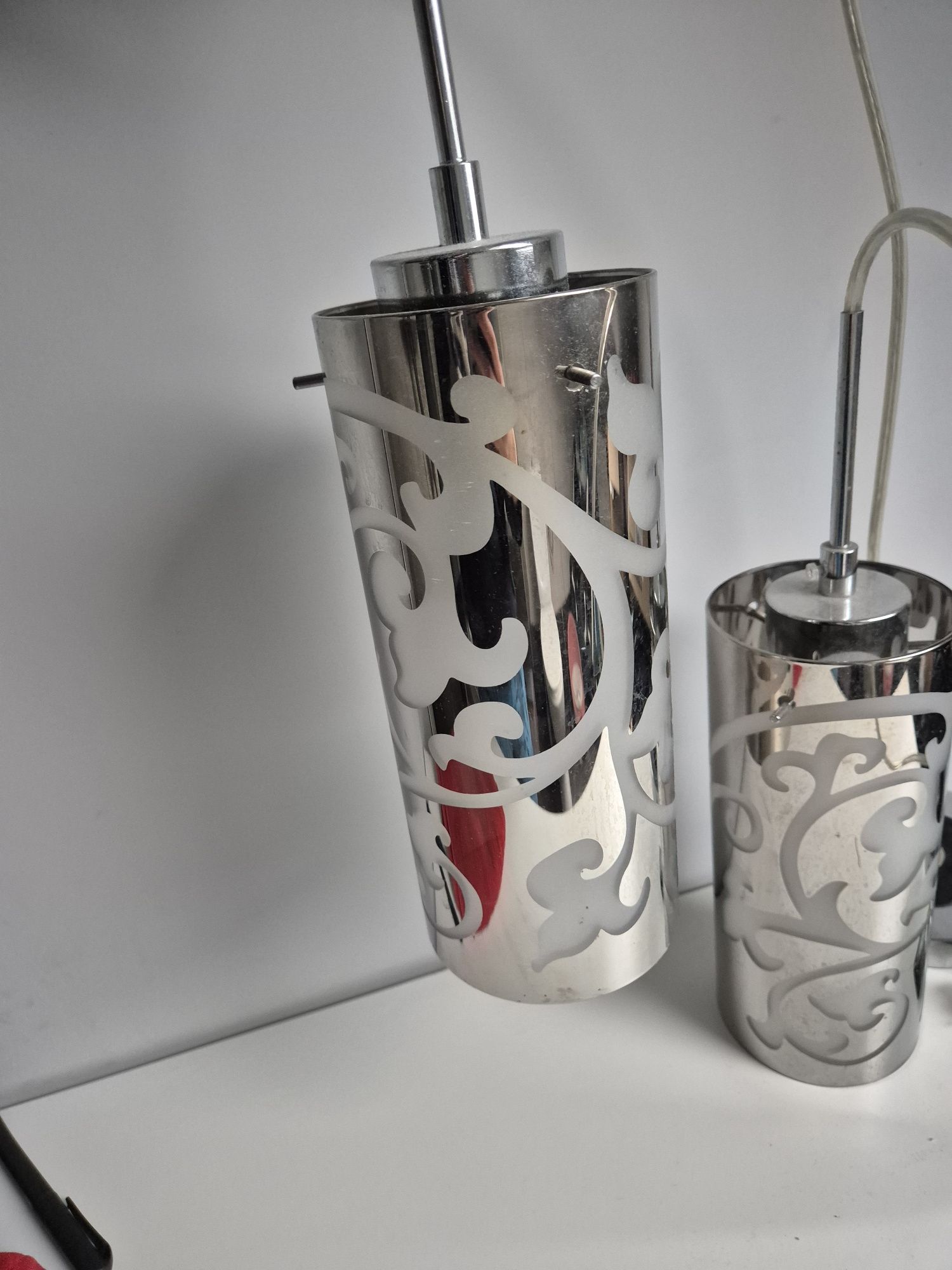 Sprzedam jedną lampe wiszącą