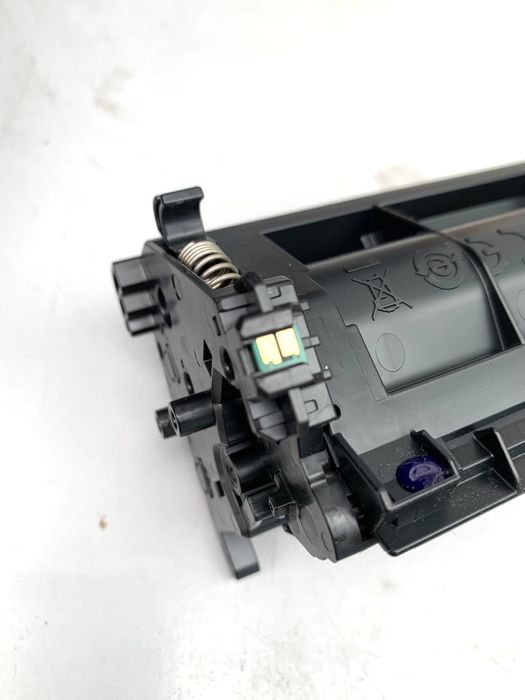 Першопрохідний картрідж HP CF217A HP 17A пустий