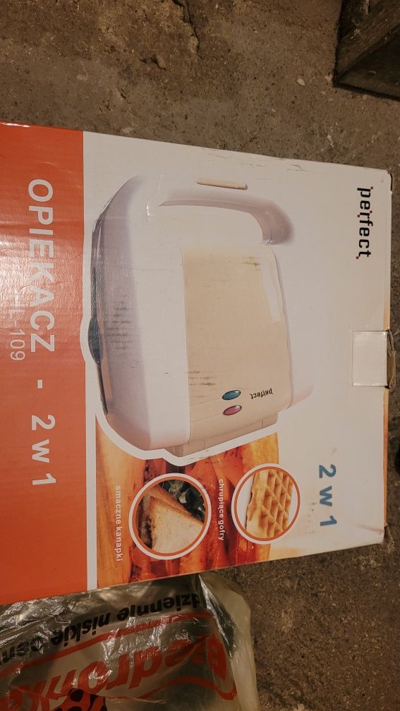 Opiekacz 2w1, nowy
