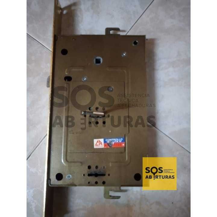 Chaveiro | Aberturas de portas | Substituição de fechaduras
