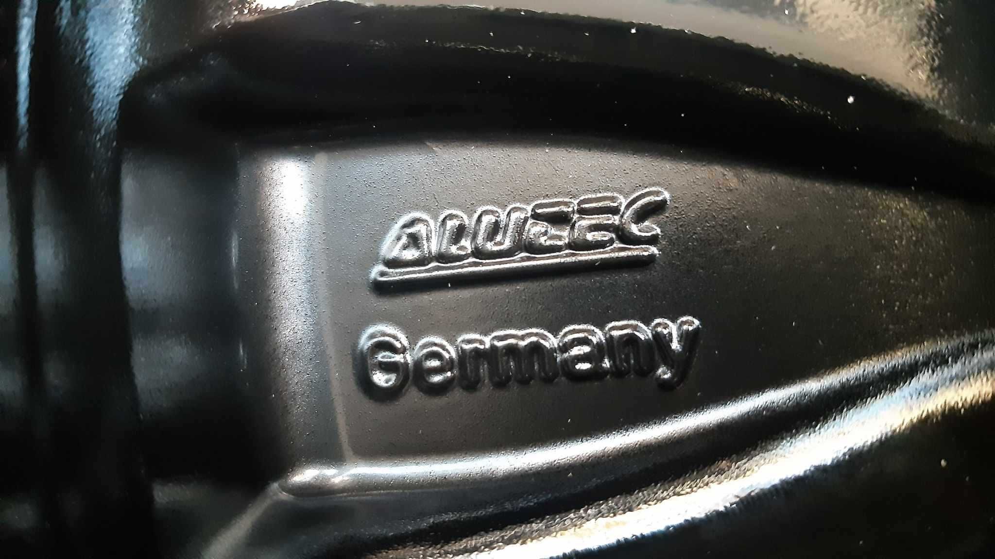 Felgi aluminiowe 6x114,3 7j R16 NISSAN NAVARA (nowe)