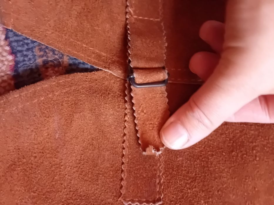 Colete de camurça pequeno