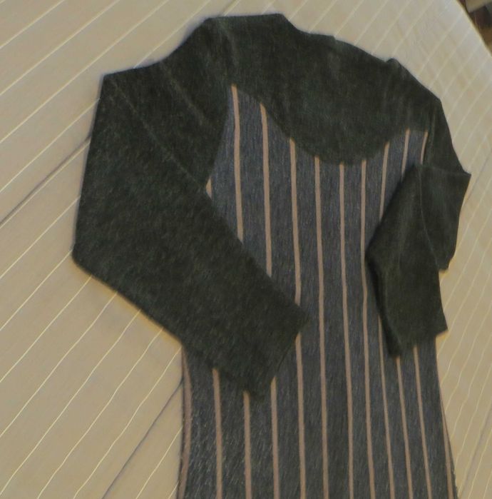 Vestido Solto Marca: LNS d´ór Paris, Tamanho M/L - Como Novo