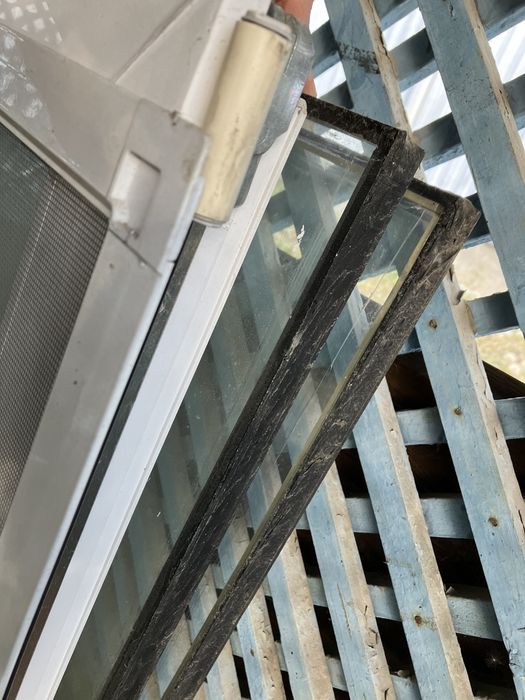 Окно металлопластиковое трехстворчатое на балкон, веранду  290x170см