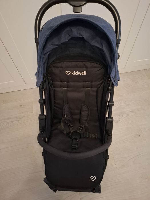 Wózek spacerowy składany