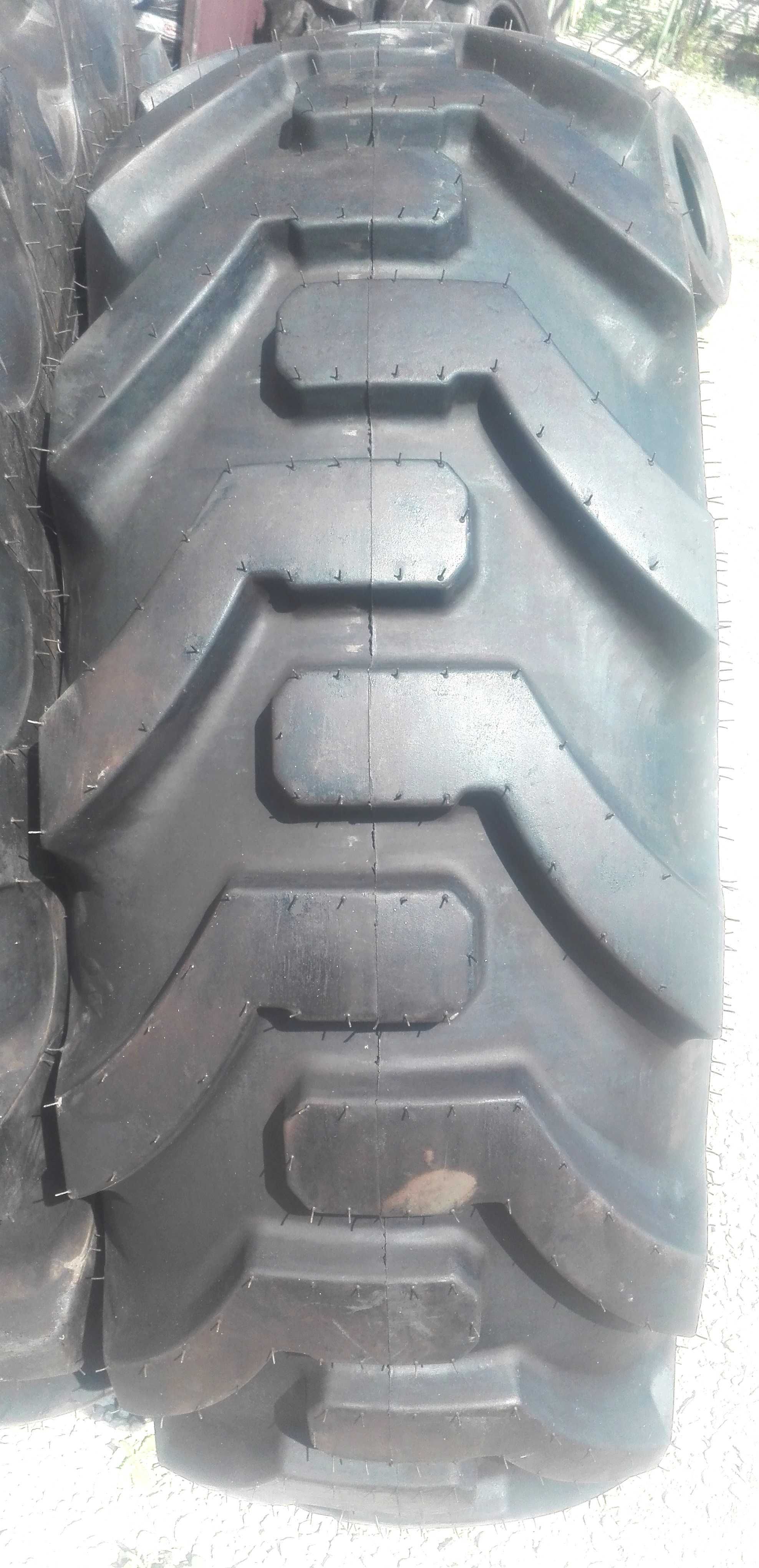 Opona przemysłowa 16.9-30 Galaxy 14PR