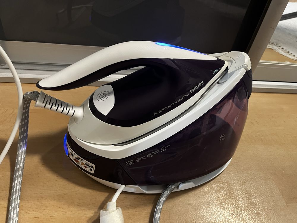 Stacja parowa Philips CG7933