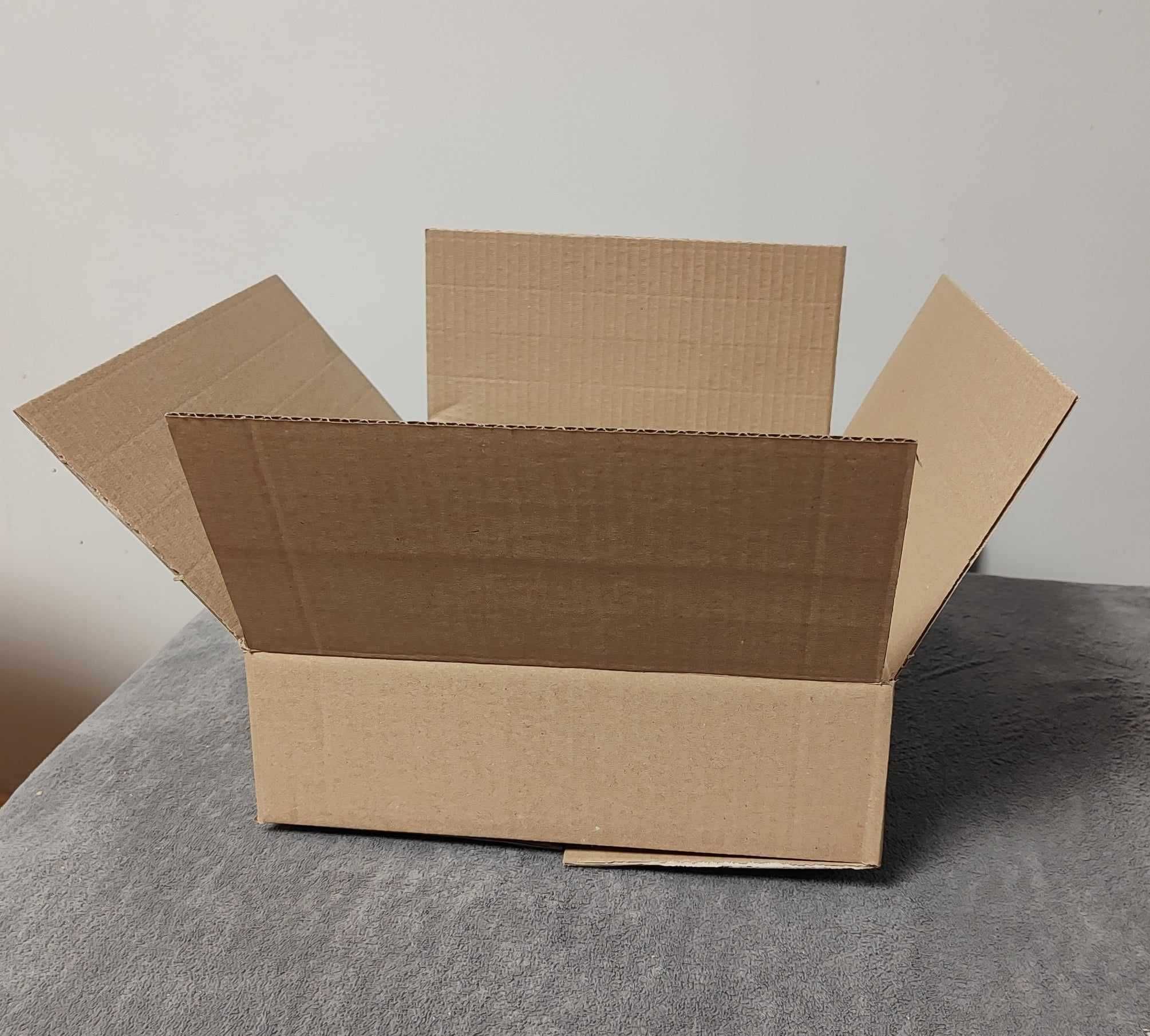 Kartony do paczkomatu A pudełka klapowe 30x20x8 cm 20 sztuk