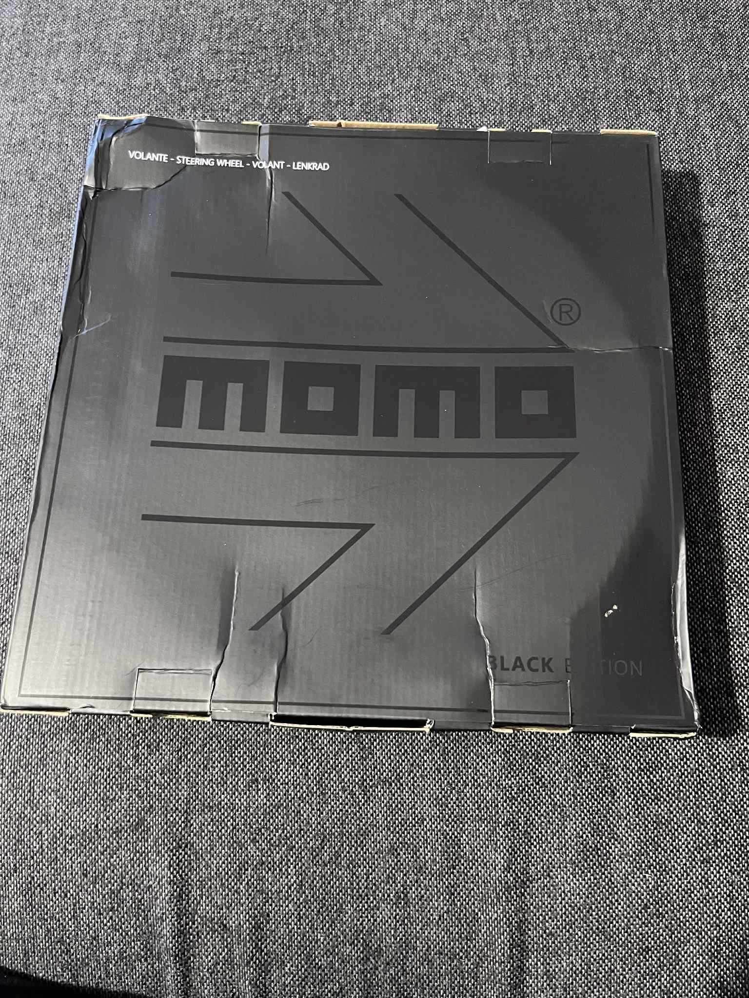 Kierownica MOMO Prototipo Black - replika