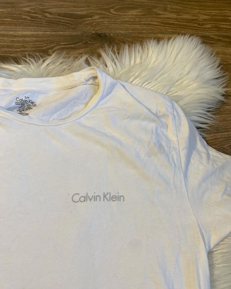 Футболка Calvin Klein