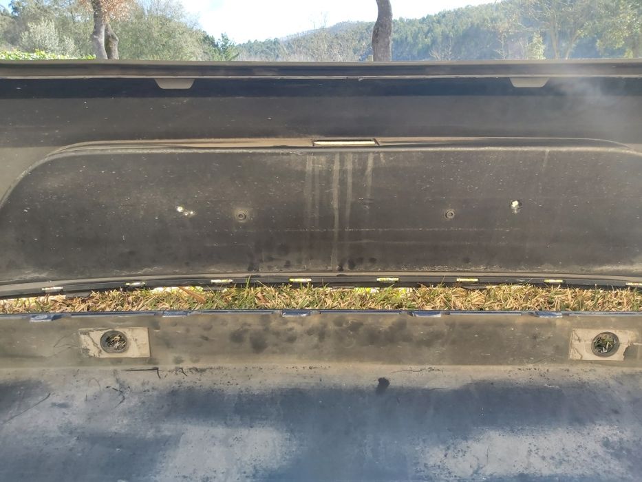 Parachoques traseiro Ibiza 6j SC 3 portas