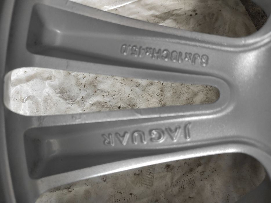 342 Felgi aluminiowe ORYGINAŁ JAGUAR R 19 5x108 Bardzo Ładne Czujniki
