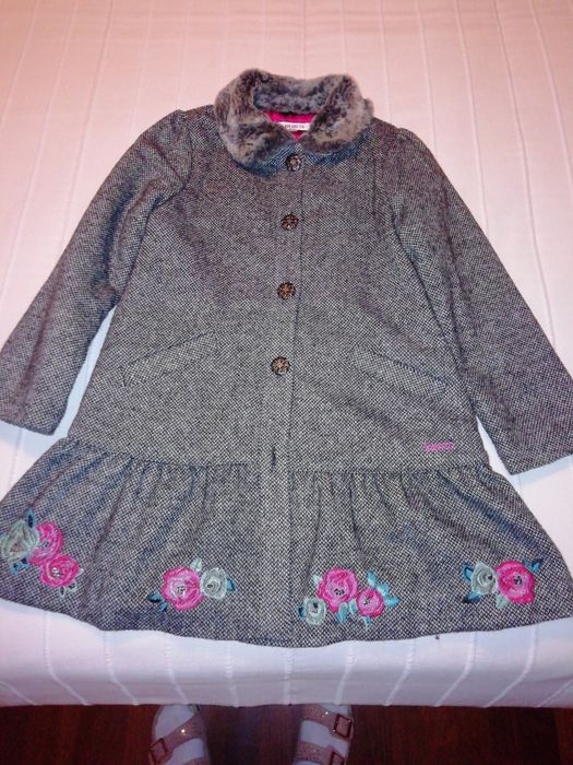 Casaco KENZO de fazenda de menina bordado