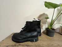 Dr. Martens 1460 PASCAL 41