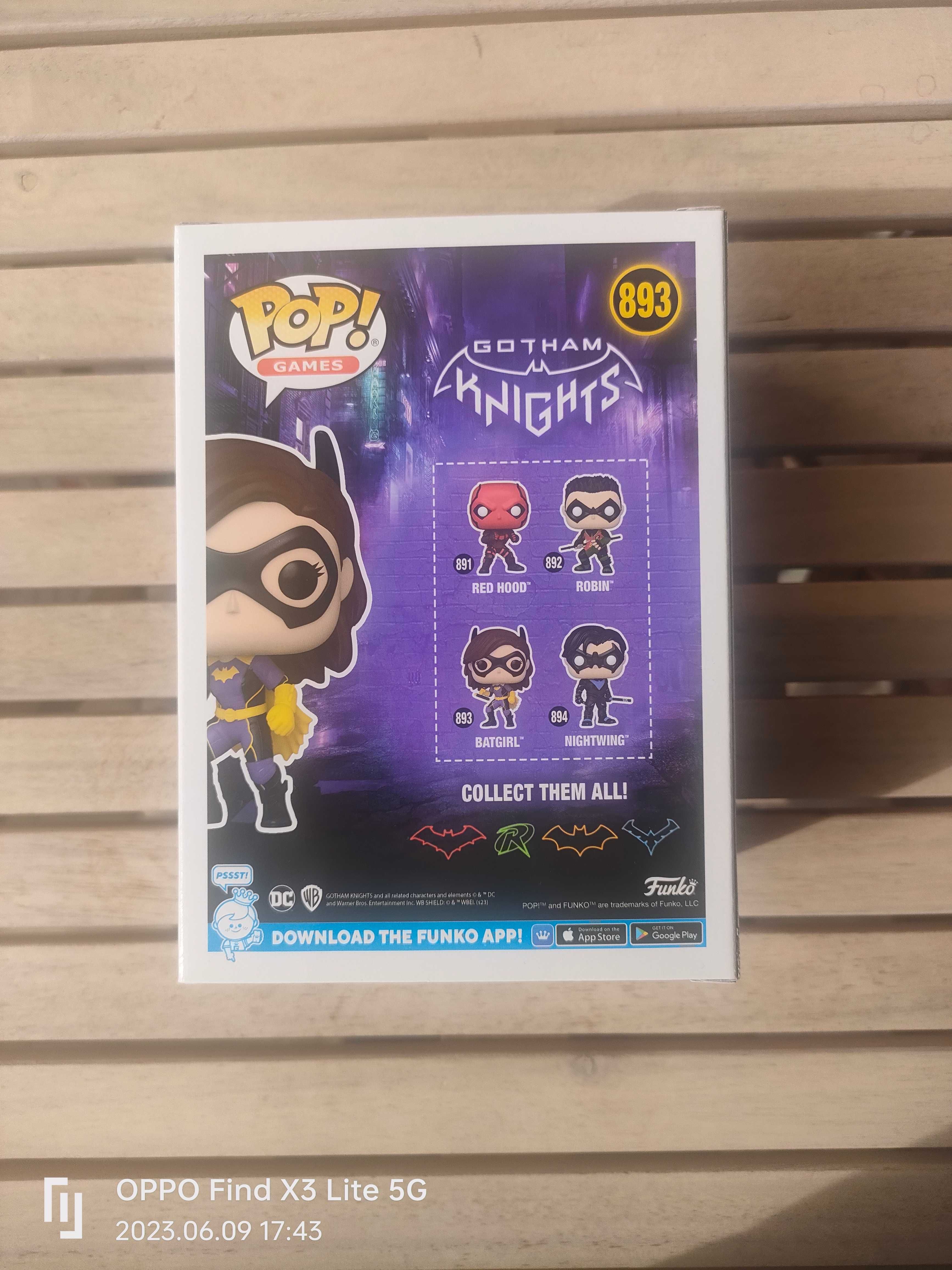 Funko Pop Games Gotham Knights
Batgirl Glows In The Dark
Special