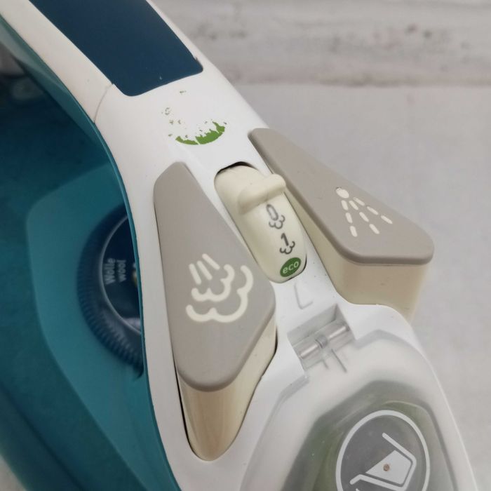 Утюг Tefal Ultragliss FV 4680