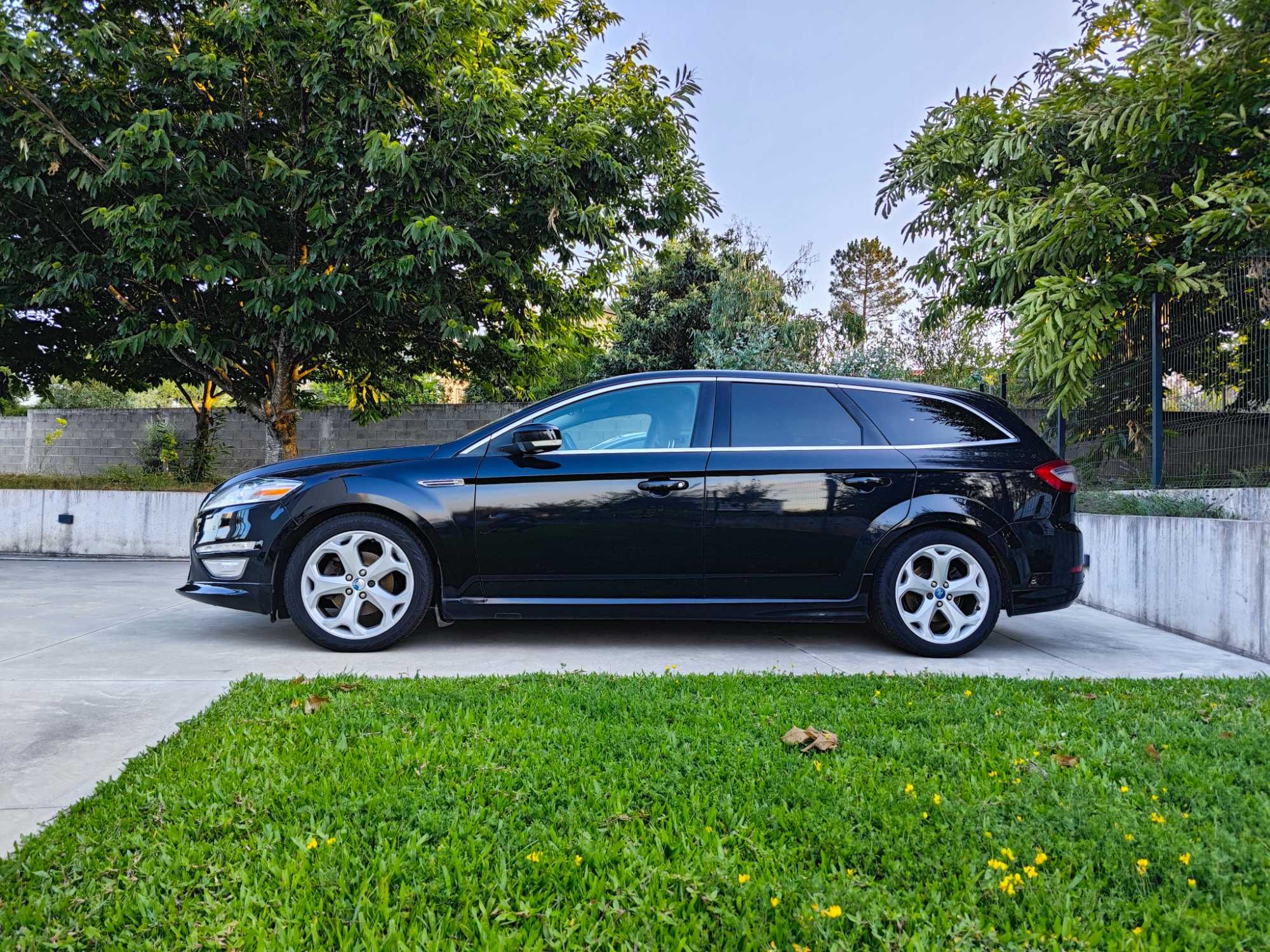 Ford Mondeo SW 2011