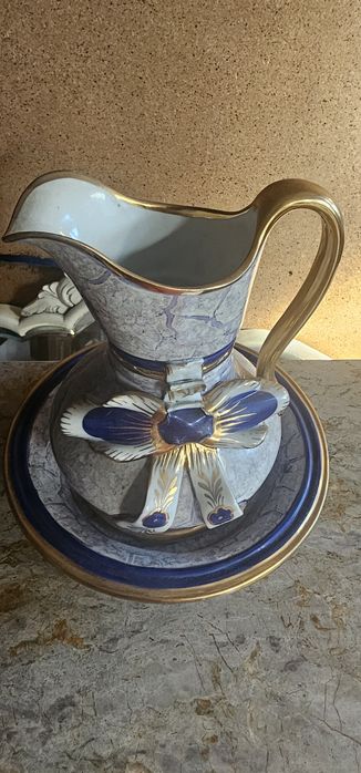 Conjunto jarra e prato