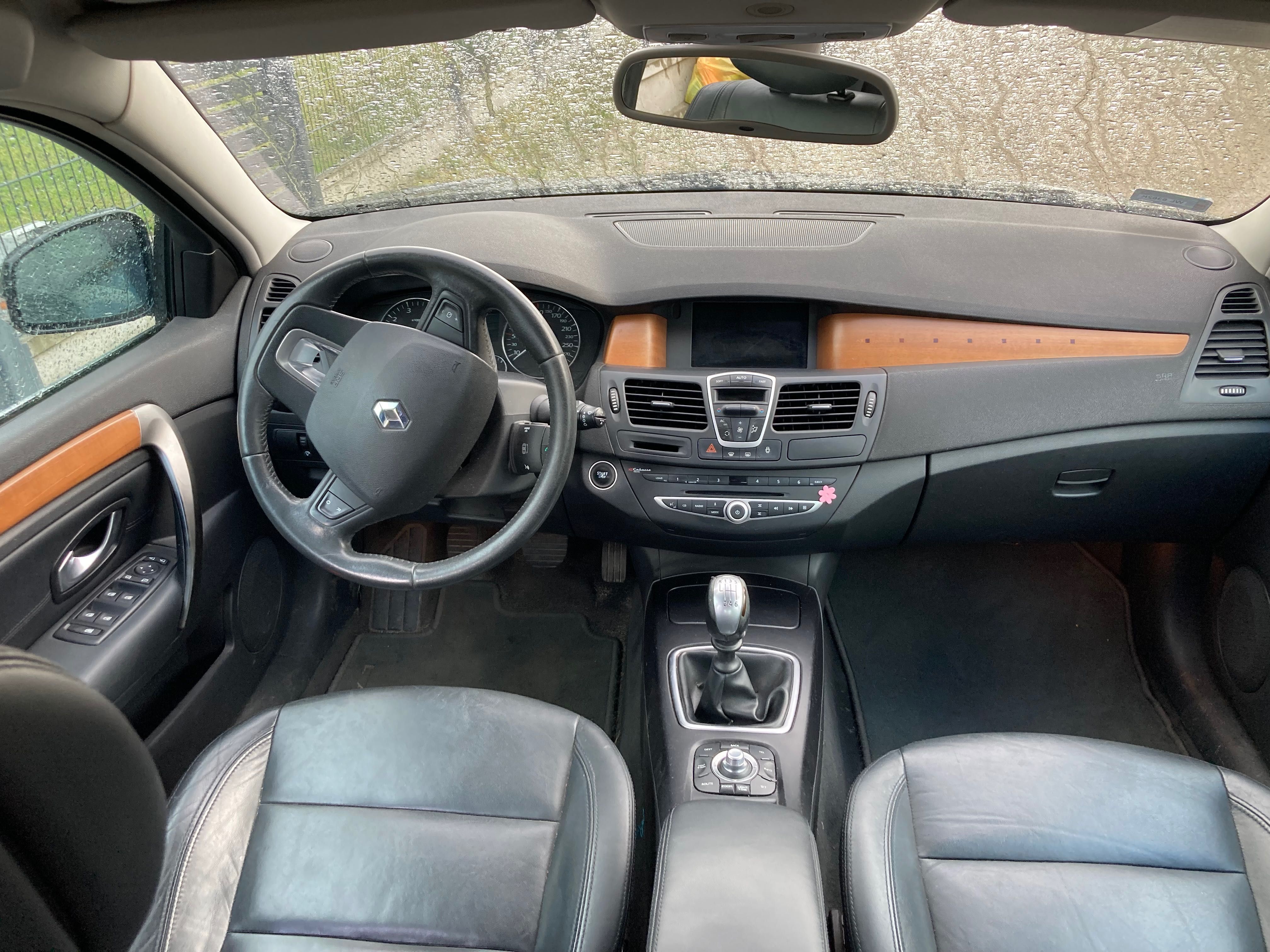 Renault Laguna 2.0 INITIALE