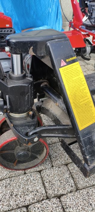 Wózek paletowy, paleciak 2500 kg