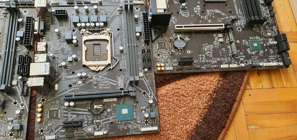 Zestaw 8 płyt głównych uszkodzonych B450 A520M B650M Gigabyte ASRock