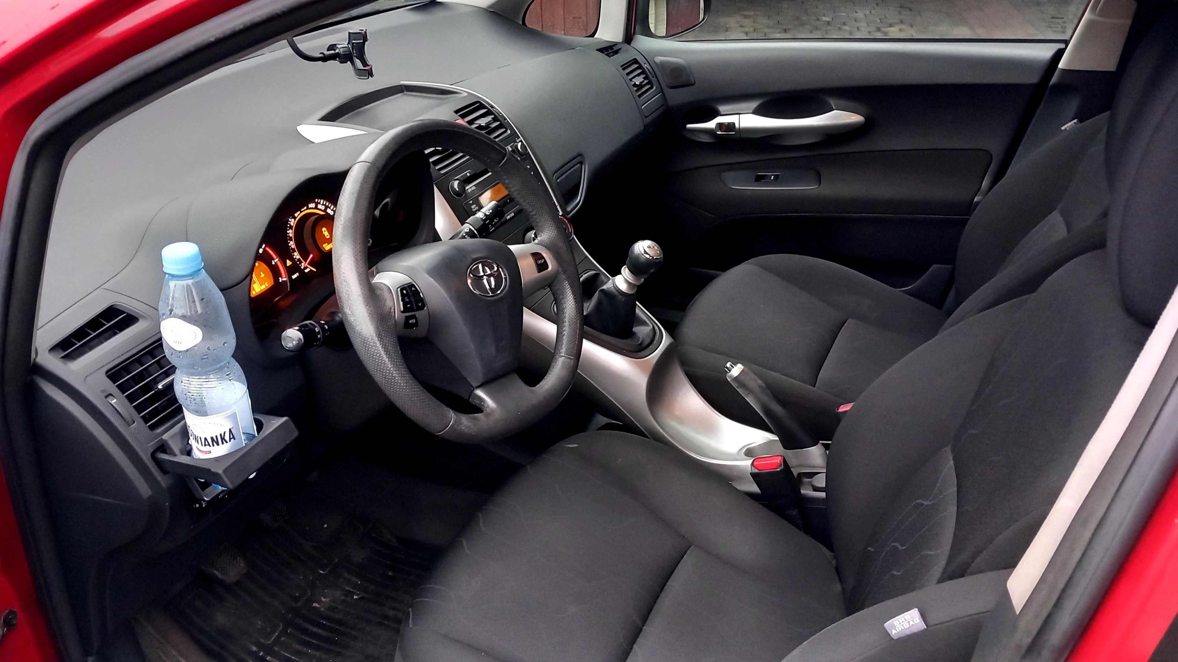 Toyota Auris 1.3  2013r  pierwszy właściciel, bezwypadkowy