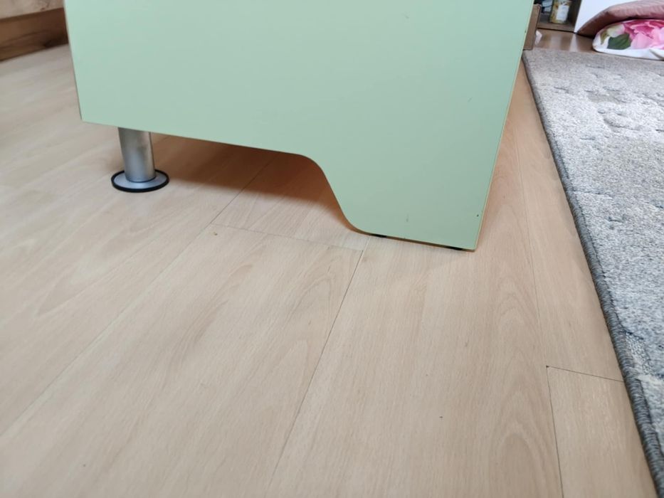 Meble młodzieżowe dzieciecych komoda