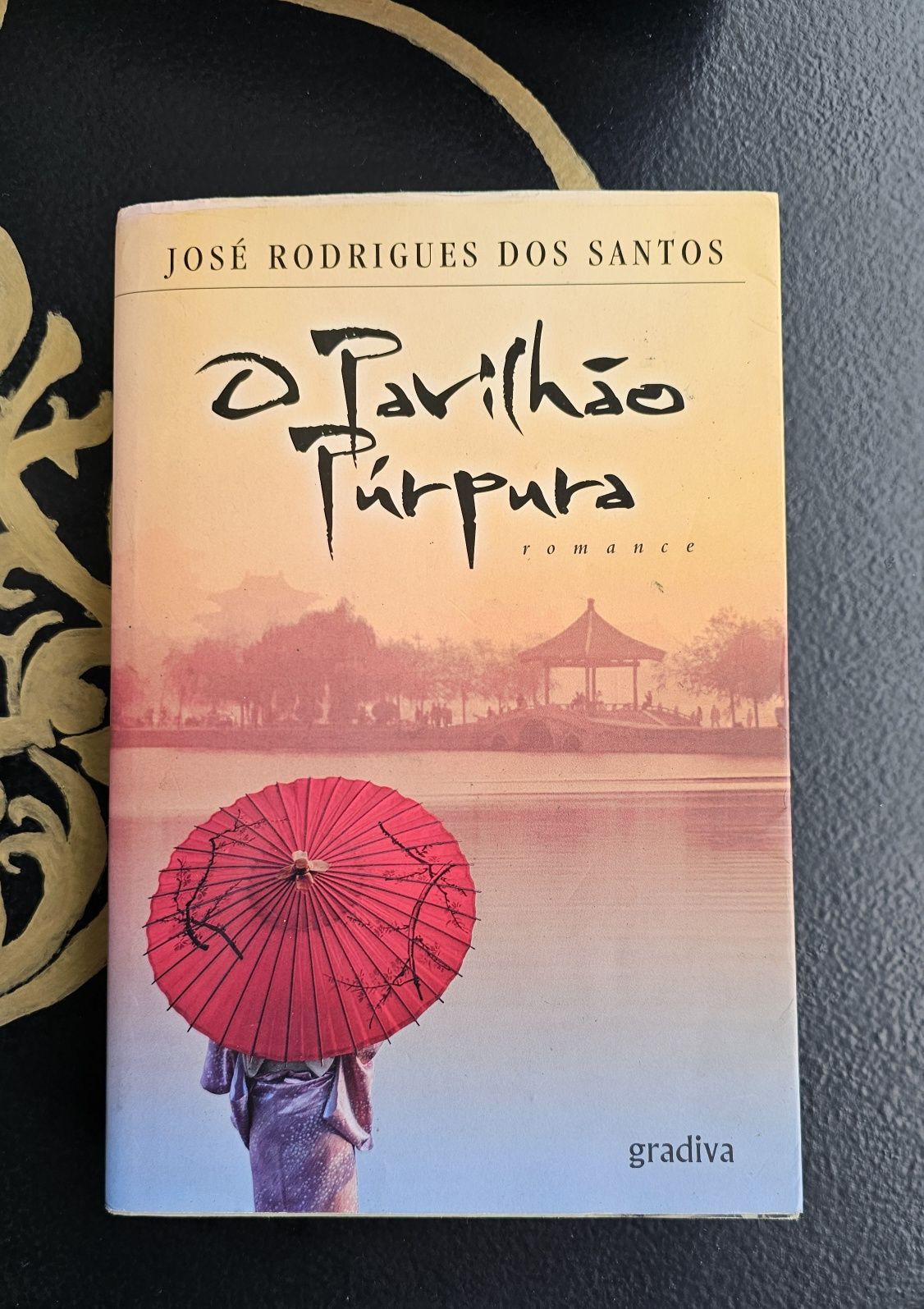 Livros usados e bem preservados