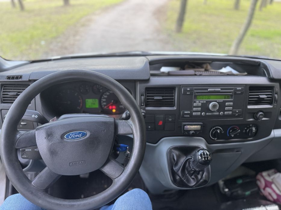 Ford Transit 300M