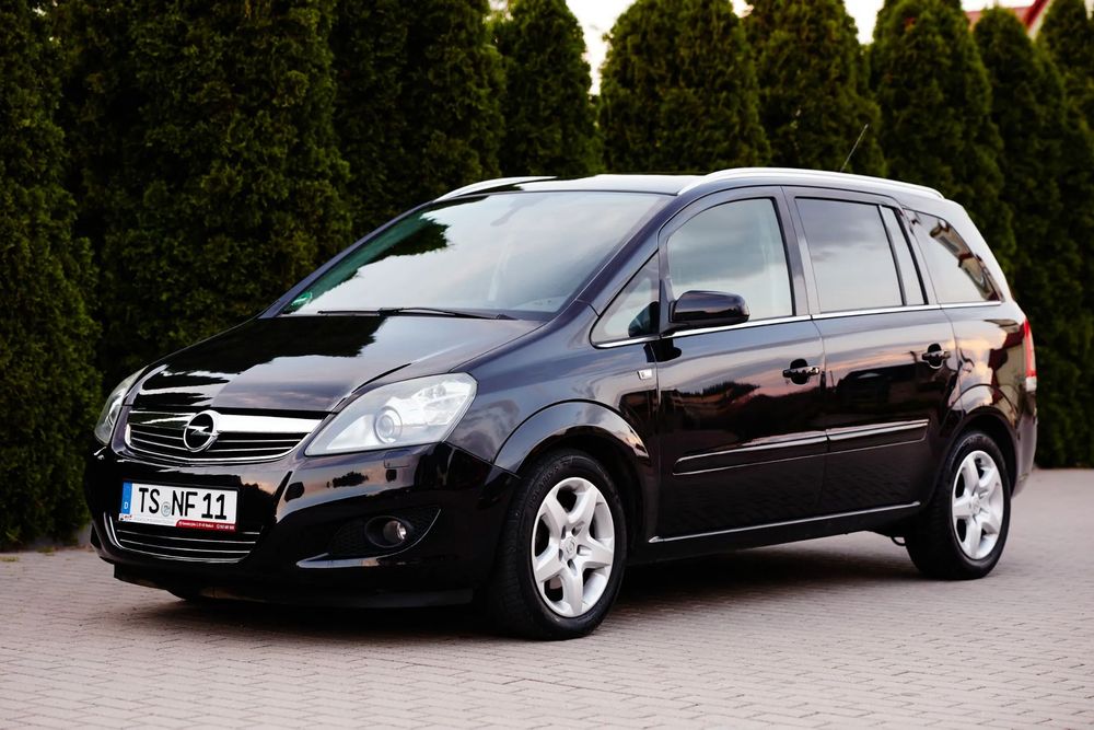 Opel Zafira 1.8_140KM_7osób_Bixenon_Navi_z Niemiec