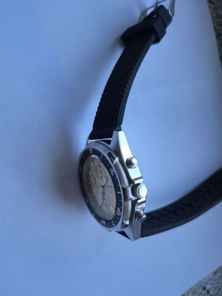 Zegarek Casio Amw-330 vintage retro