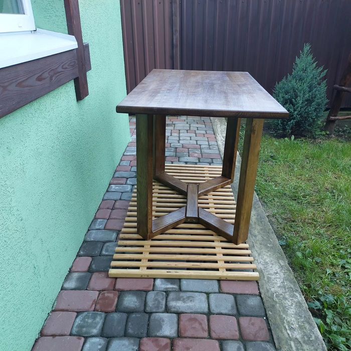 Стіл дерев'яний,  стільці сосна, дуб