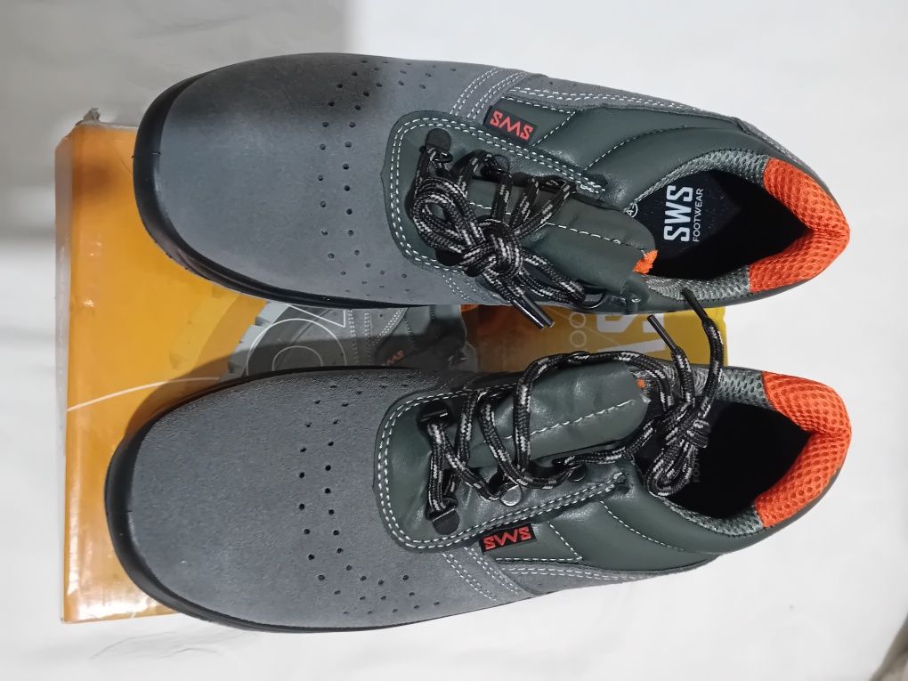 Sapatos de biqueira de aço
