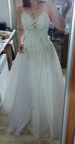 Свадебное платье 42-46 р-р