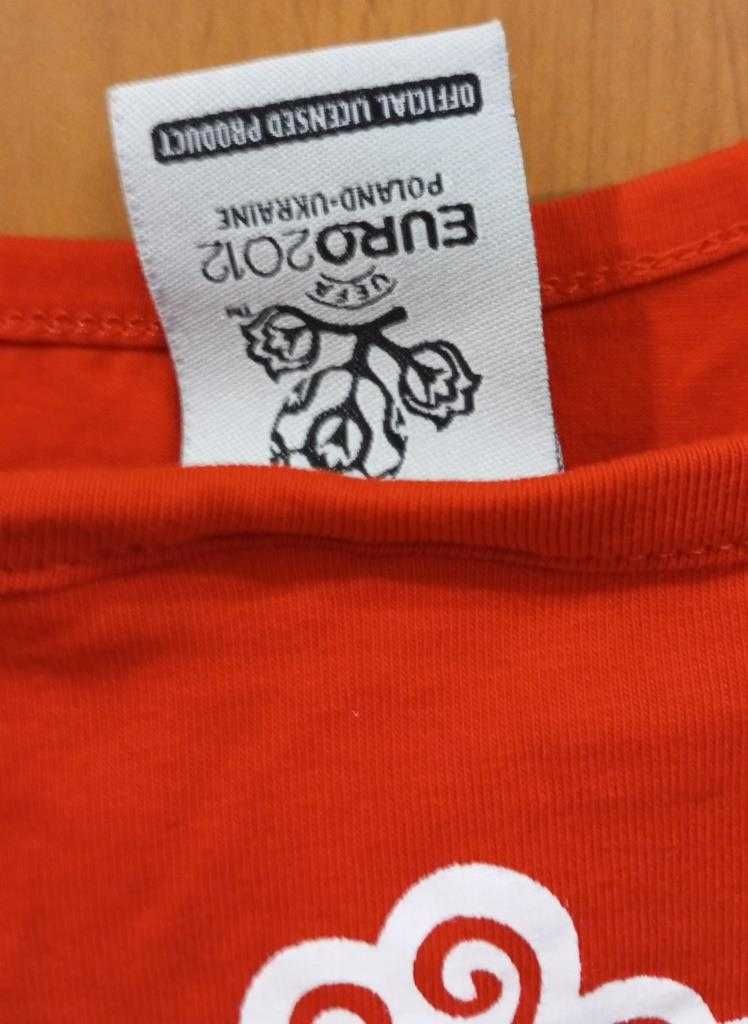 Koszulka damska kolekcjonerska EURO 2012 UEFA roz. M, czerwona