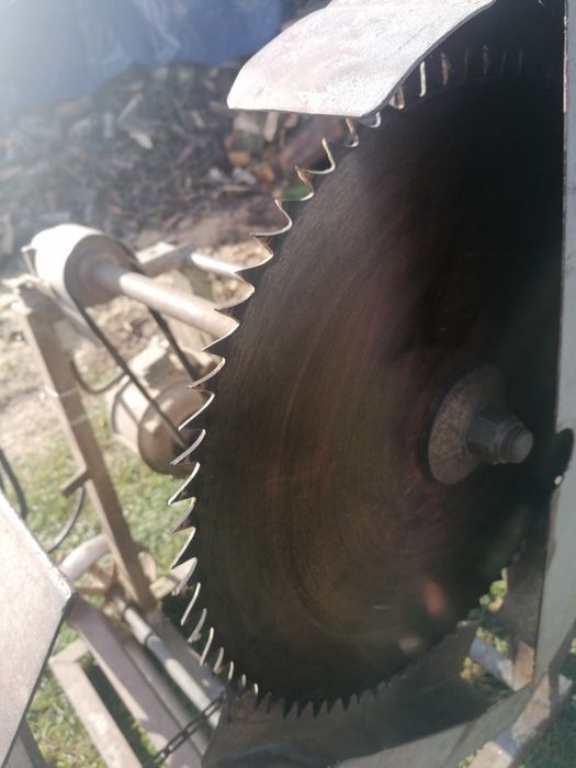 Krajzega uchylna Piła wachadlowa