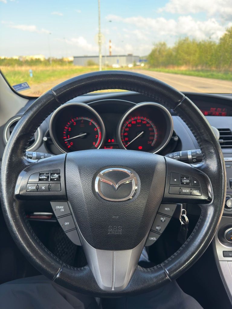 Mazda 3 Serwisowana na bieżąco!