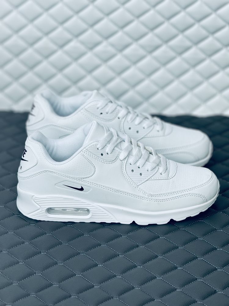 Женские весенние кроссовки Nike Air Max 90 all white кросовки Найк 90