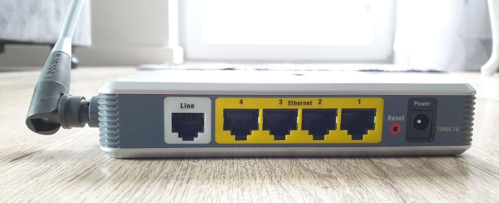 Ruter Linksys WAG54GS Cisco System.