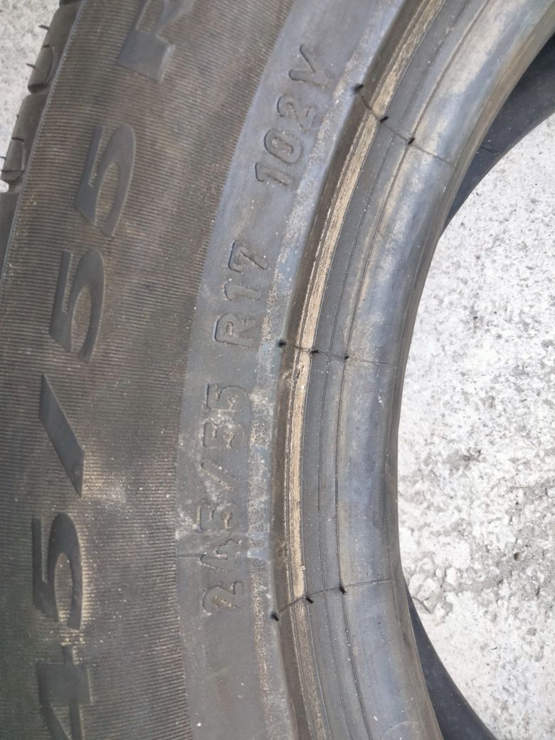 245 55 R17  Pirelli