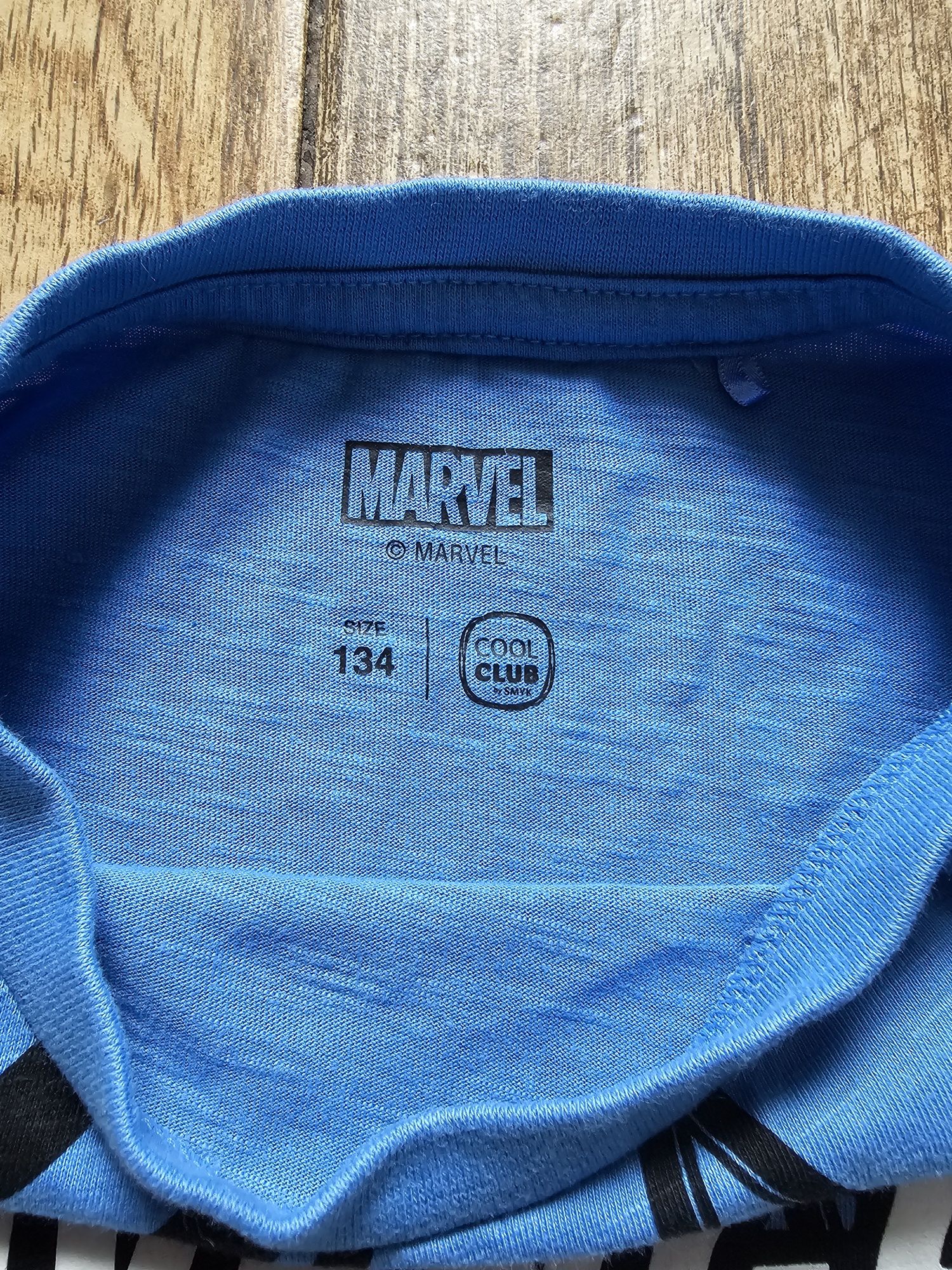 Bluzka Marvel Avengers dla chłopca r.134