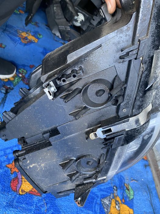 Lampa przod przednia prawa lewa bmw f10 f11 Europa zwykla