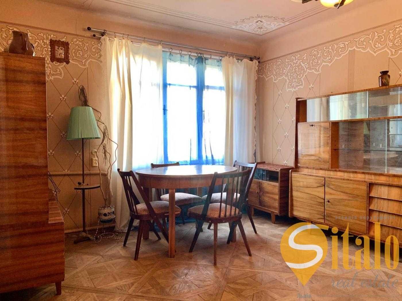 Продаж 2 кімнатної квартири, вулиця Кругова