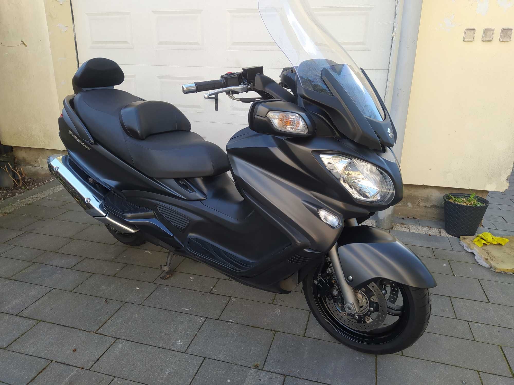 Suzuki Burgman 650 z 2015r zarejestrowany w PL