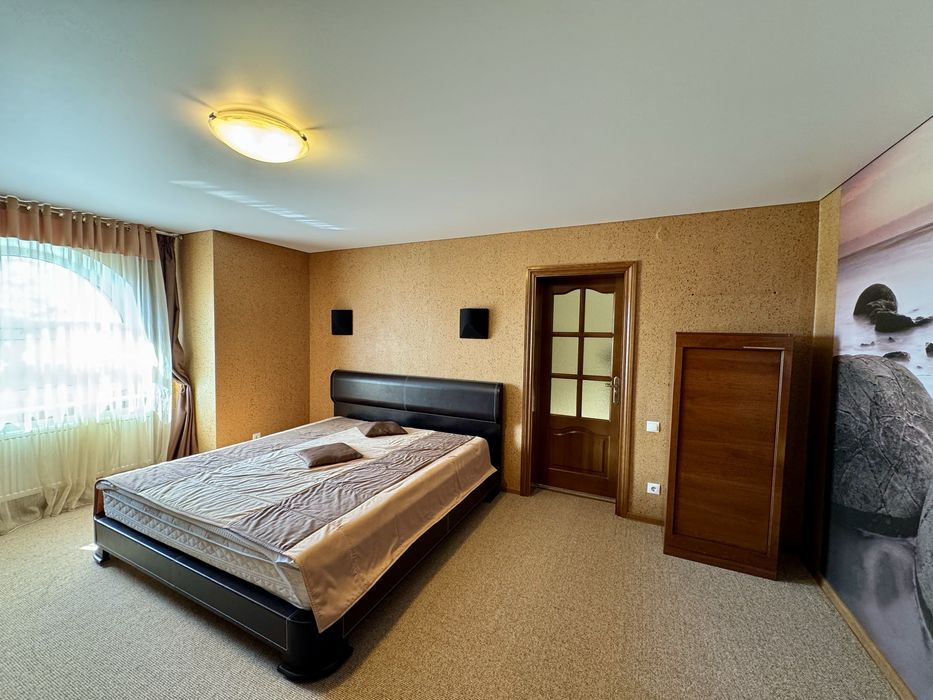 Маєток вашої мрії у центрі міста — гармонія затишку та комфорту