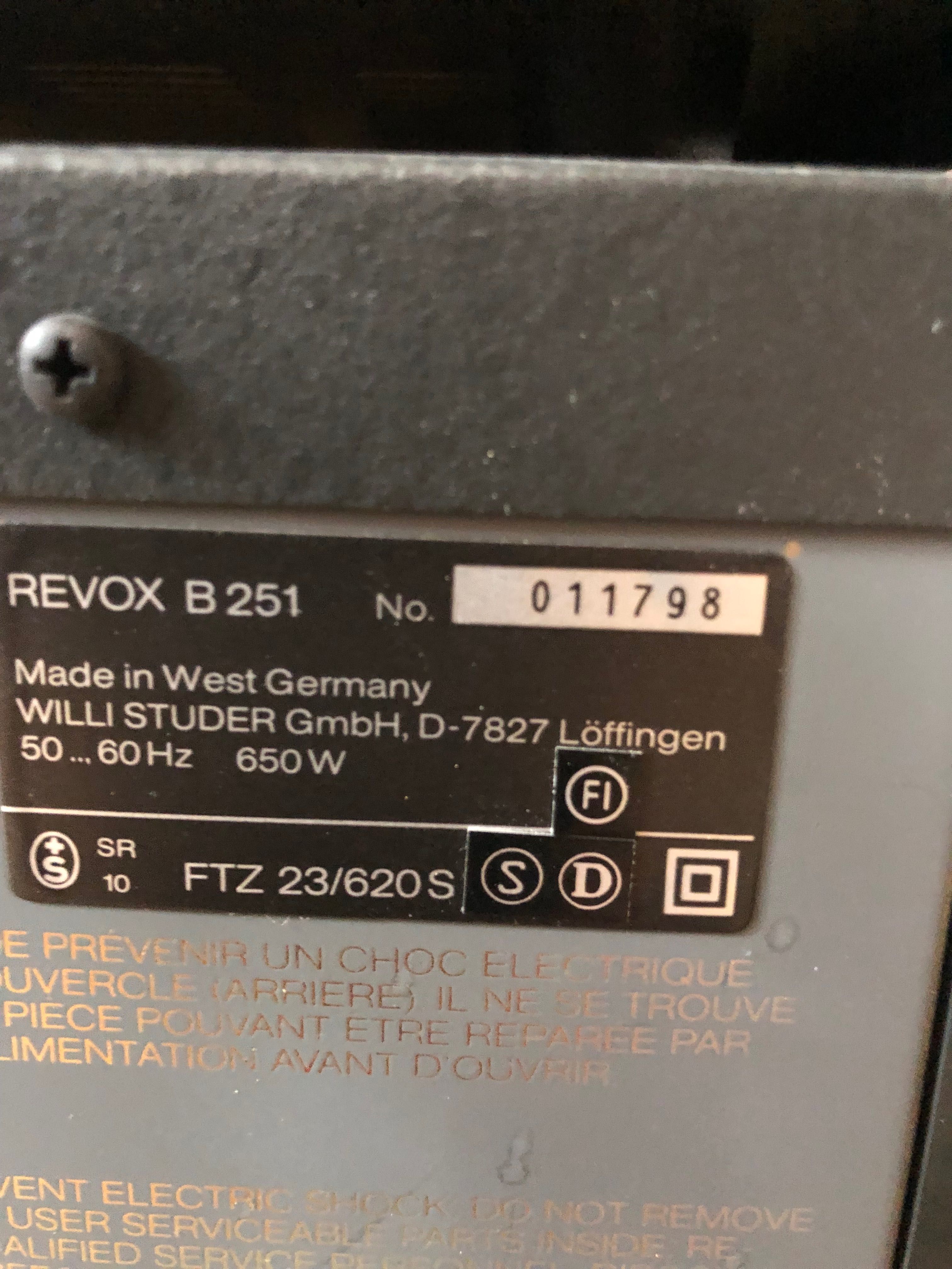 ReVox B-251 Stereo Integrated Amplifier