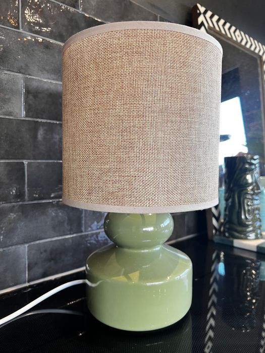 Lampa stołowa zielona, bambusowy klosz