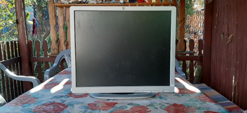 HP Compaq LA1951g 19'' 1280x1024